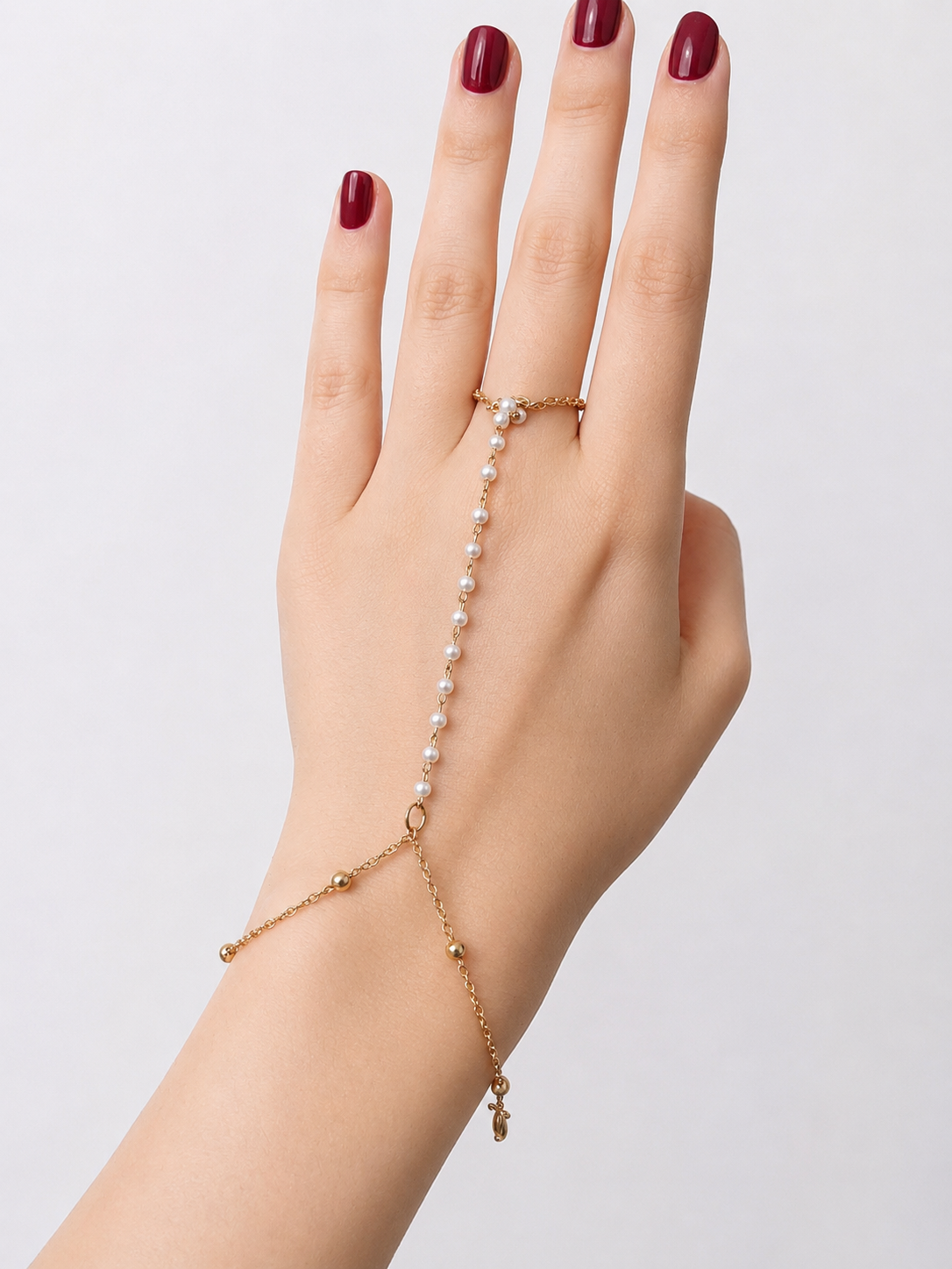 Elegant Pearl Hand And Ring Chain Bracelet