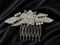 Luxury Crystal Floral Hair Comb Clip – Elegant Bridal & Party Hair Accessory